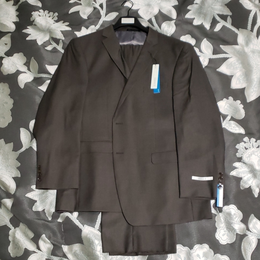 Perry Ellis Men's Two Piece Suit Grey/Brown 48 R